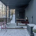 Loft By The Asunto Omakotitalon Alakerrassa Semesterbostad Ylojarvi