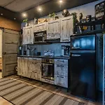 Loft By The Asunto Omakotitalon Alakerrassa Semesterbostad Ylojarvi
