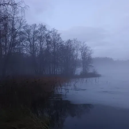 Loft By The Asunto Omakotitalon Alakerrassa