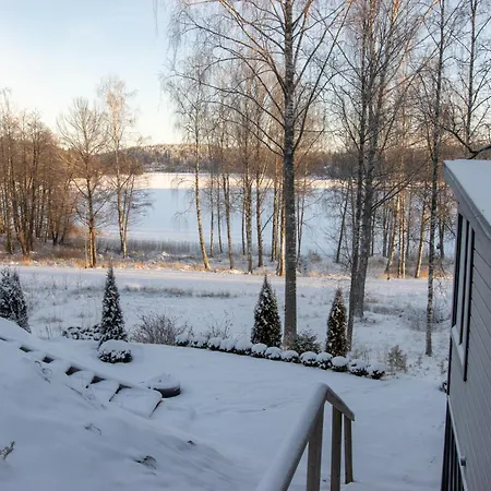 Dom wakacyjny Loft By The Asunto Omakotitalon Alakerrassa Ylojarvi