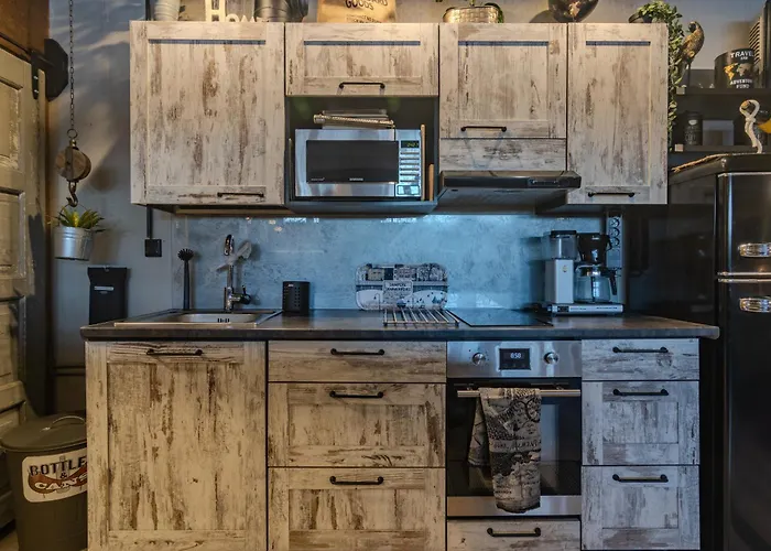 Loft By The Asunto Omakotitalon Alakerrassa Ylojarvi